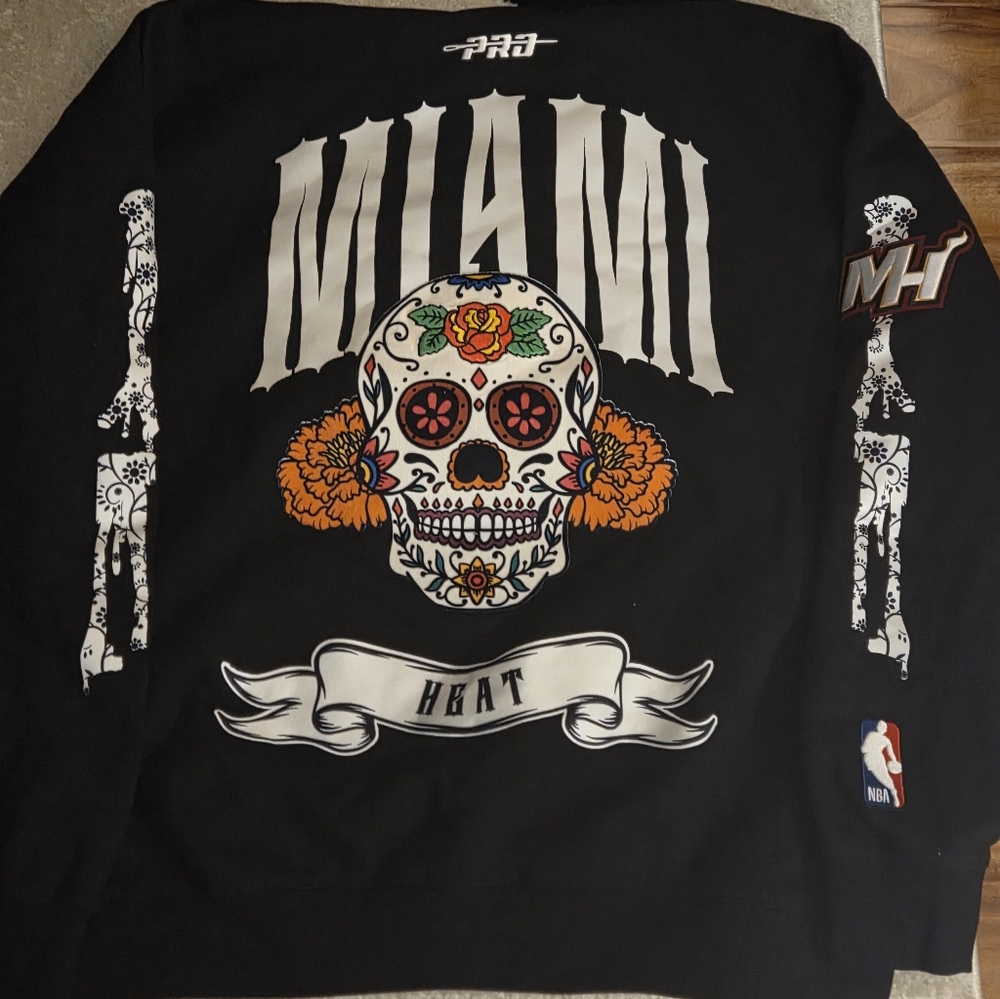 THE MIAMI HEATPRO STANDARD 'DAY OF THE DEAD'  HOODIE